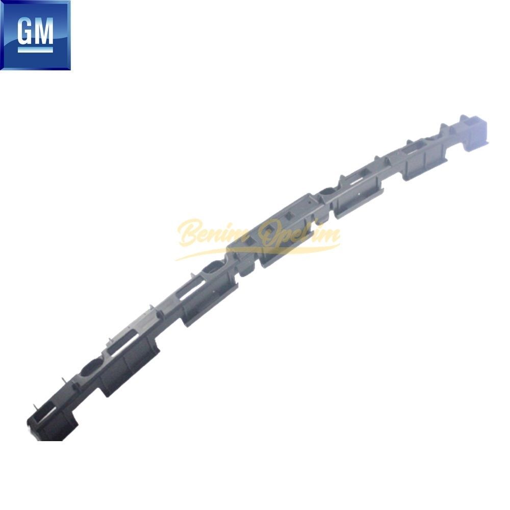 Dış Karoseri ve Kaporta | Chevrolet Cruze Sedan NB Arka Tampon Merkez Taşıyıcısı GM Orijinal 94833091 | 94833091 | 