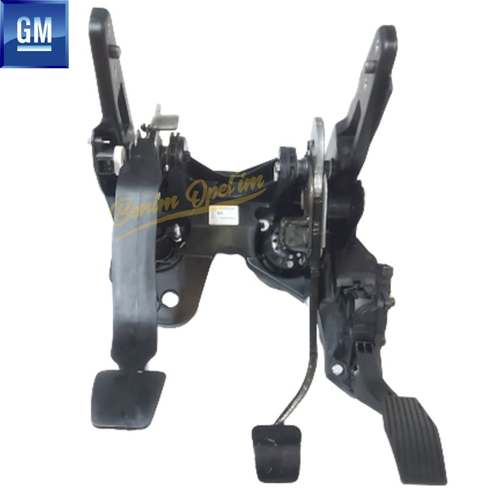Karoseri İç Trim ve İç Parçalar | Opel Astra J Gaz, Fren, Debriyaj Pedalı Komple 1.3/1.4/1.6/1.8 (A14XEL A14XER B14XER A16XER B16XER A18XER A13DTE) GM Orijinal 560012 - 13331936 | 560012 | 